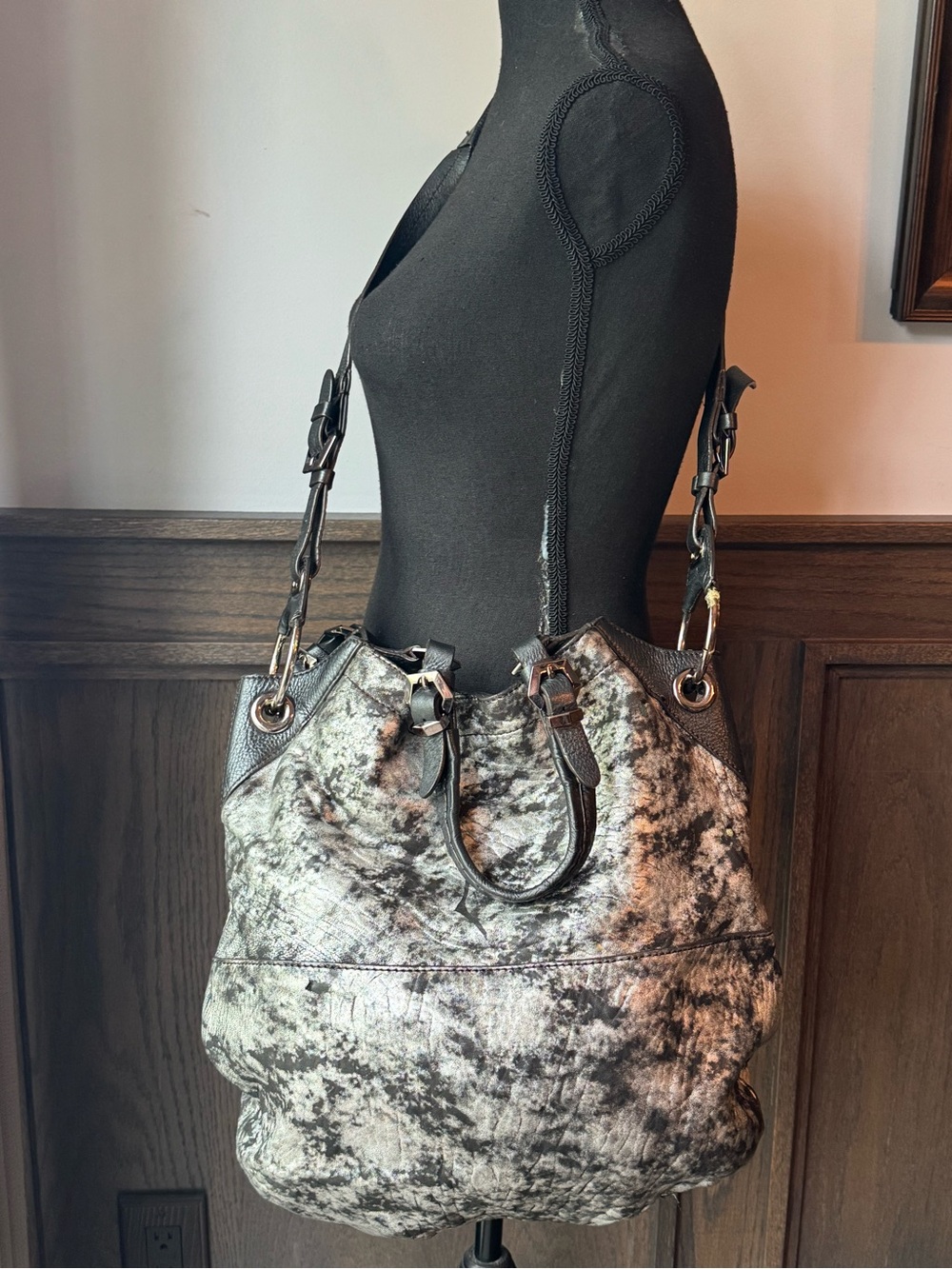 orYANY Marbled Gray & Black Leather Shoulder Tote Bag - Picture 6 of 13